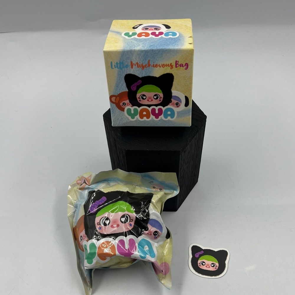 YAYA Little Mischievous Bag MIMI Black Cat Green Hair Plush Blind Box QZ228